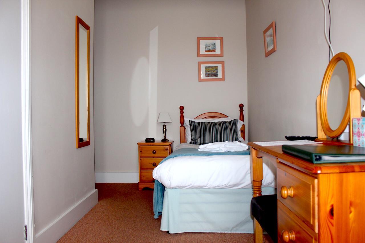 By The Sea Bed And Breakfast อีสต์บอร์น ภายนอก รูปภาพ
