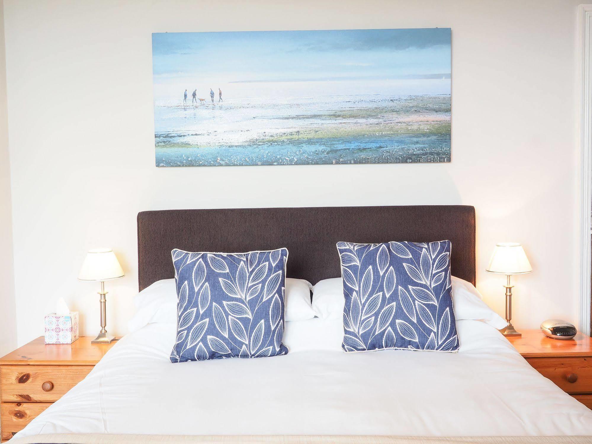 By The Sea Bed And Breakfast อีสต์บอร์น ภายนอก รูปภาพ